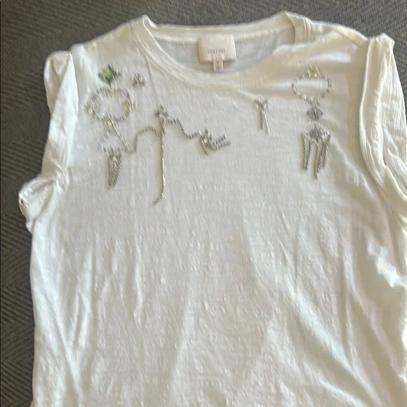Cinq a Sept Designer White Short Sleeve Tee with Elegant Embellishment - Picture 1 of 5